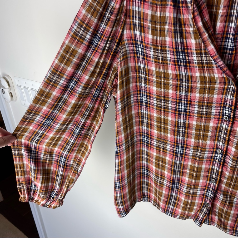 J Crew Point Sur Plaid Ruffle Top XL - Picture 4 of 12